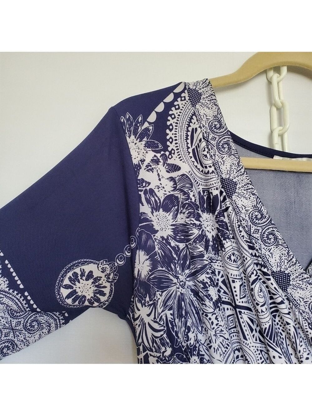 LAPOGEE MAXI DRESS FLORAL PAISLEY LIGHT-WEIGHT SOFT WHITE NAVY WOMENS ( L ) - Picture 5 of 10